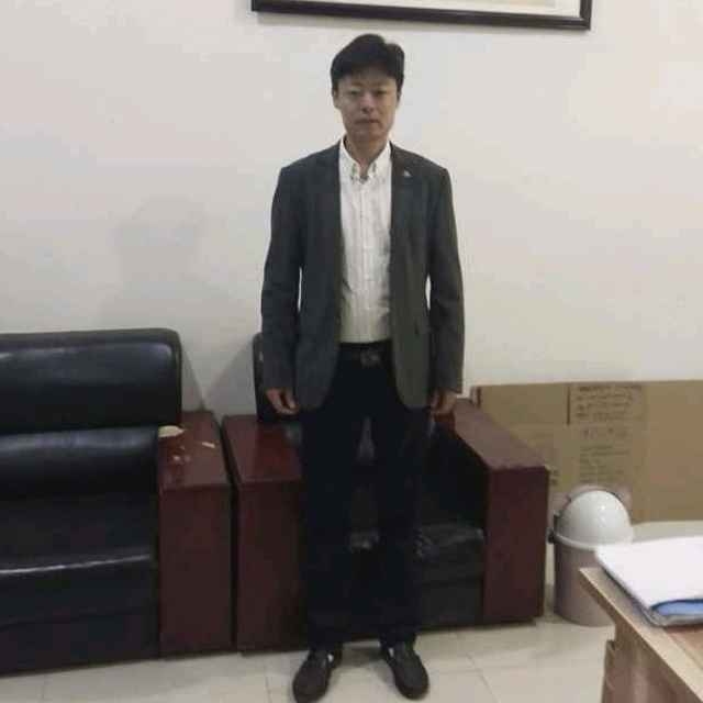 蓝天白云的第一张照片--襄阳相亲服务中心
