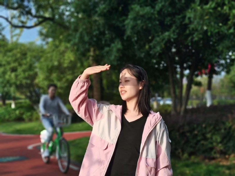 达拉崩吧的第一张照片--襄阳相亲服务中心