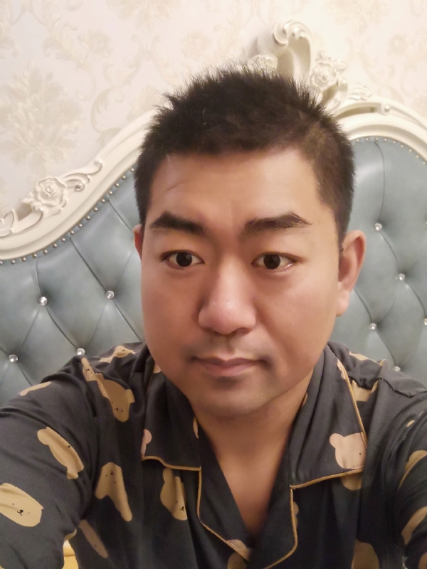曾经的第一张照片--襄阳相亲服务中心