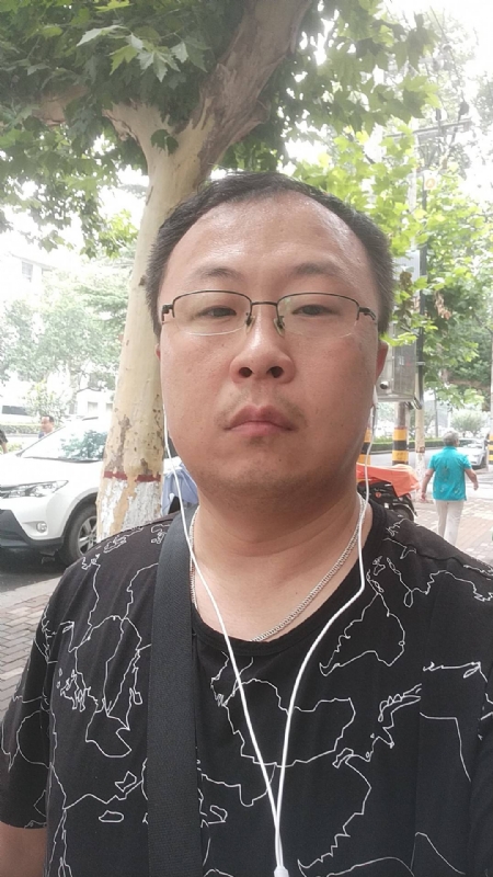 飘逸的星辰的第一张照片--襄阳相亲服务中心