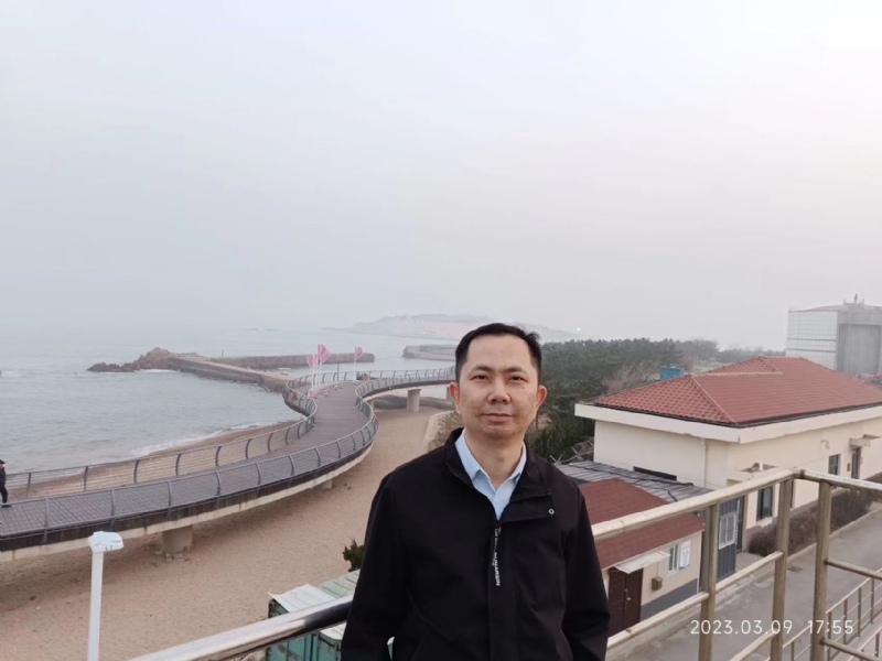 水流东的第一张照片--襄阳相亲服务中心