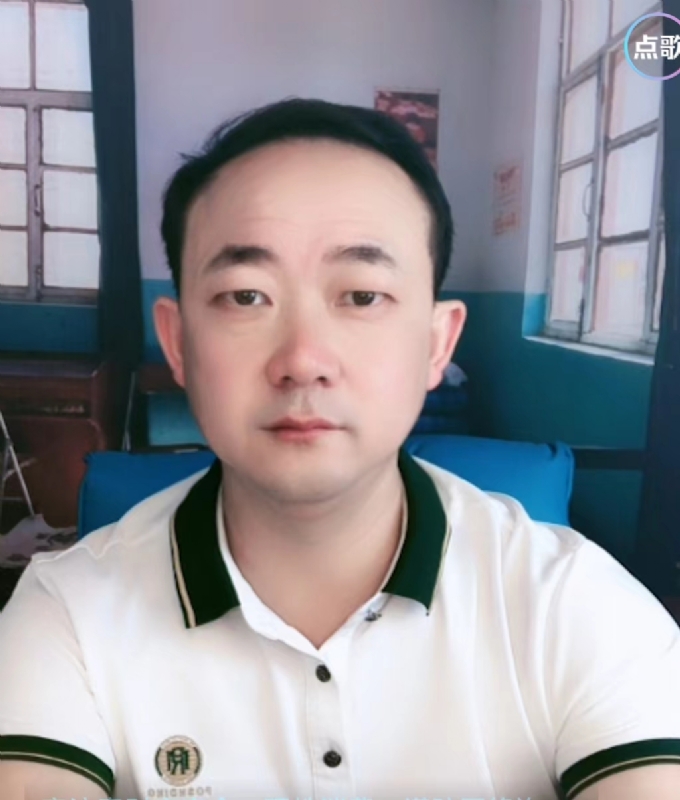 成秀才的第二张照片--襄阳相亲服务中心