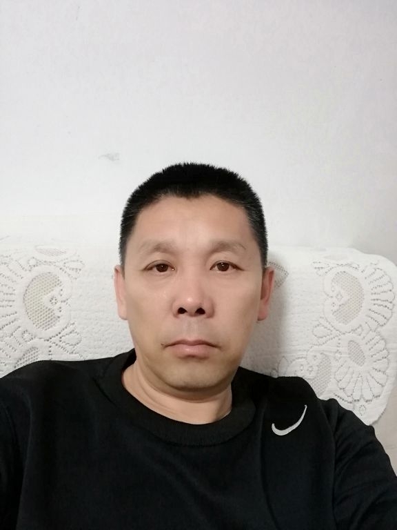 野1111的第一张照片--襄阳相亲服务中心