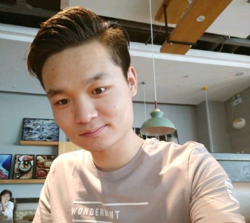 裴海洋的第一张照片--襄阳相亲服务中心