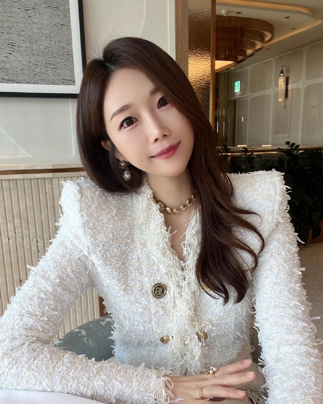 惠然的第一张照片--襄阳相亲服务中心