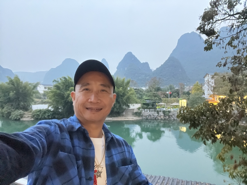 民叔叔的第一张照片--襄阳相亲服务中心