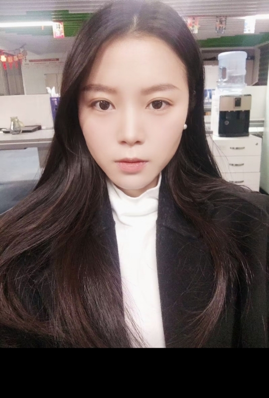 小月半的第一张照片--襄阳相亲服务中心