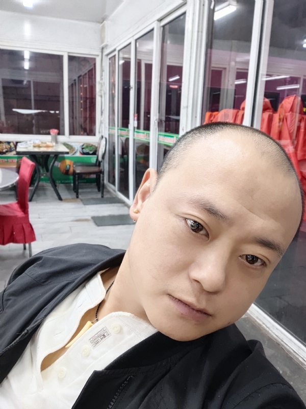 大连相亲的第一张照片--襄阳相亲服务中心