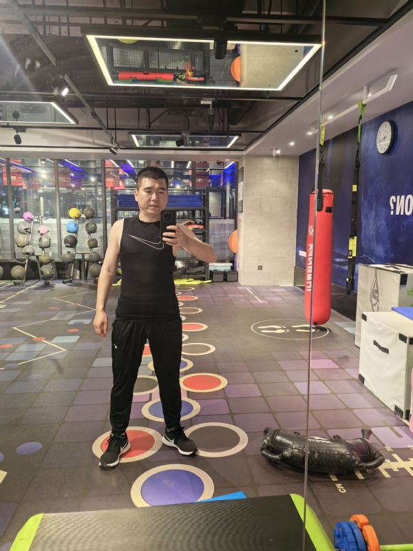哈哈哈哈哈的第一张照片--襄阳相亲服务中心