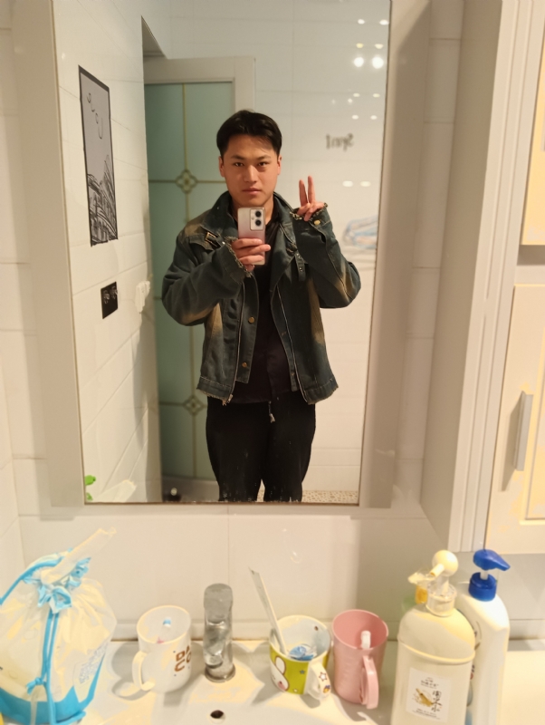 自律的MAN的第一张照片--襄阳相亲服务中心