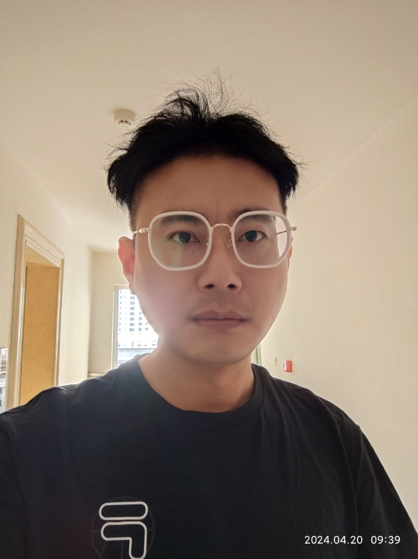 信带小李的第一张照片--襄阳相亲服务中心