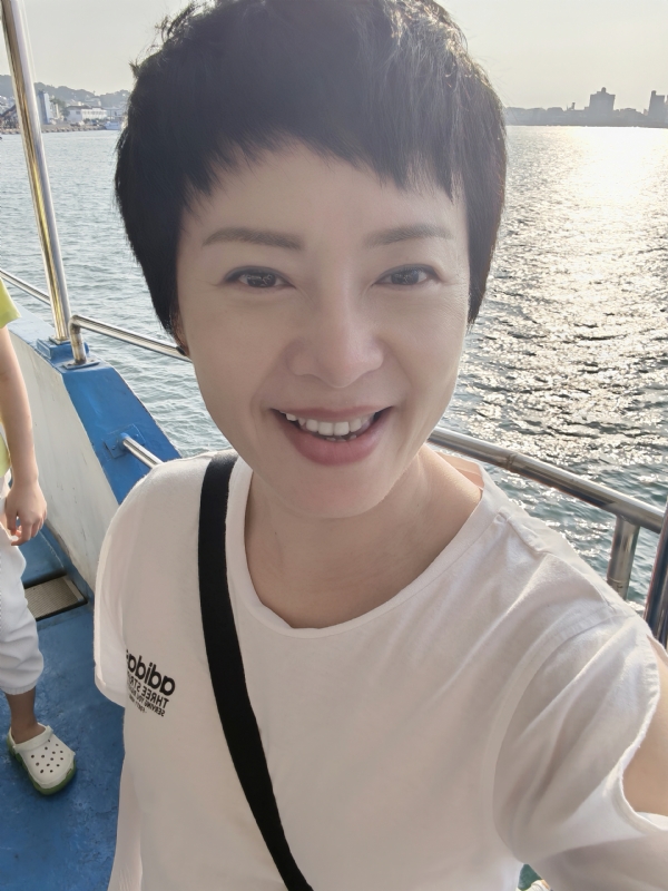 Tina的第一张照片--襄阳相亲服务中心