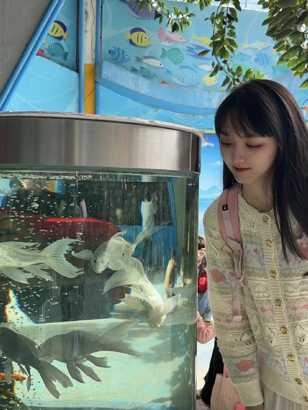 yiyi的第一张照片--襄阳相亲服务中心