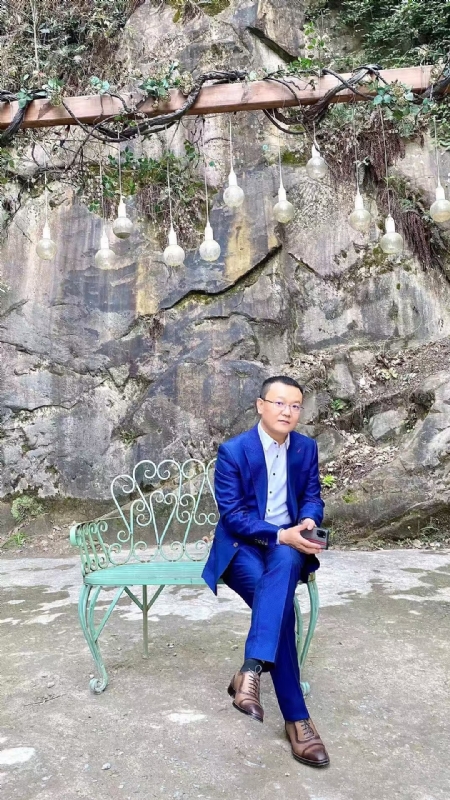 dikson的第一张照片--襄阳相亲服务中心