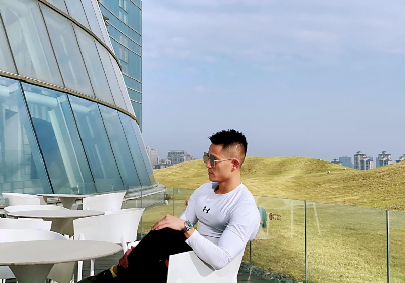 保家卫国的第一张照片--襄阳相亲服务中心