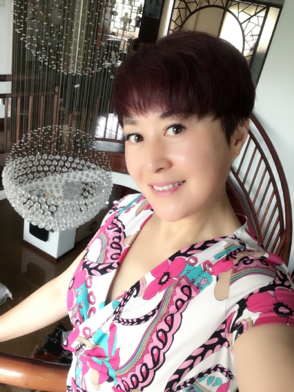 Amy的第一张照片--襄阳相亲服务中心