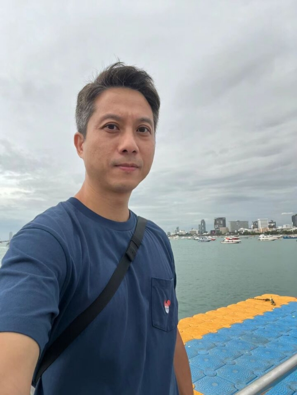 戍边的第一张照片--襄阳相亲服务中心