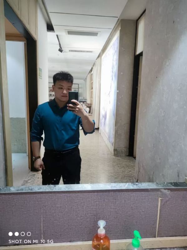 JCY的第二张照片--襄阳相亲服务中心