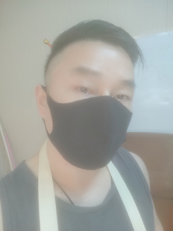Poluk秦的第二张照片--襄阳相亲服务中心