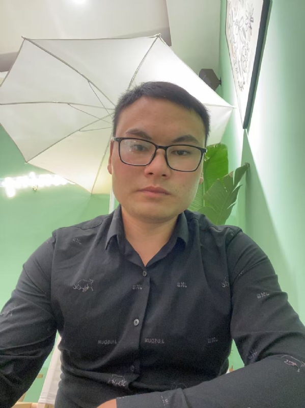 像风一样自由的第一张照片--襄阳相亲服务中心