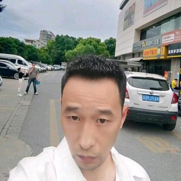 小林的第一张照片--襄阳相亲服务中心
