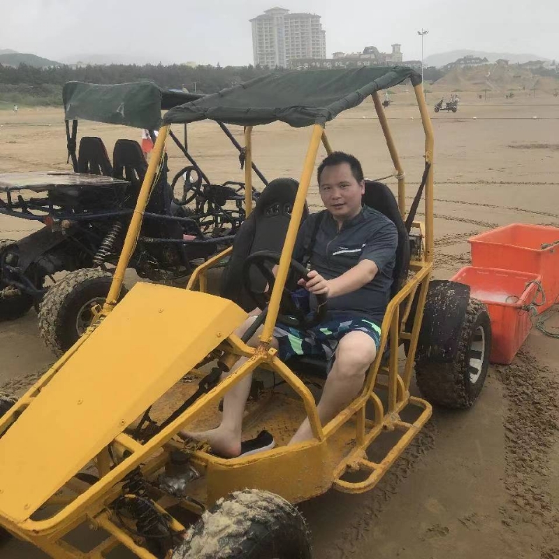 向前的第一张照片--襄阳相亲服务中心