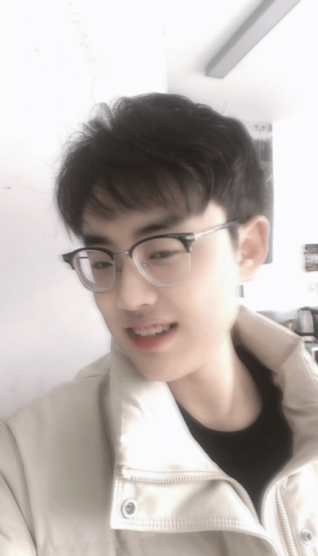 梁21的第一张照片--襄阳相亲服务中心