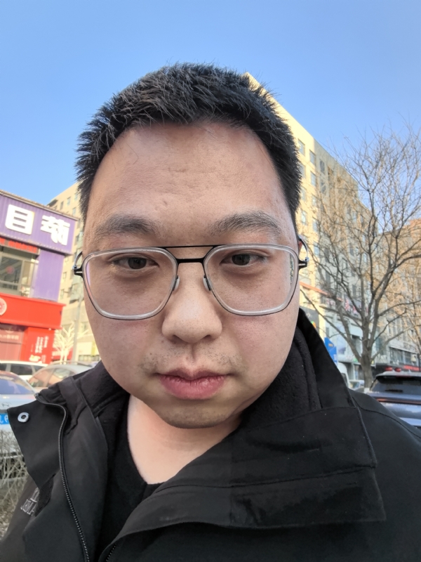 宋哲的第一张照片--襄阳相亲服务中心