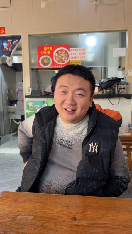 尚汇的第一张照片--襄阳相亲服务中心
