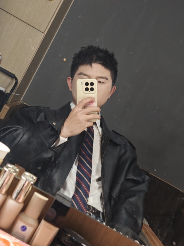 郝天翔的第一张照片--襄阳相亲服务中心
