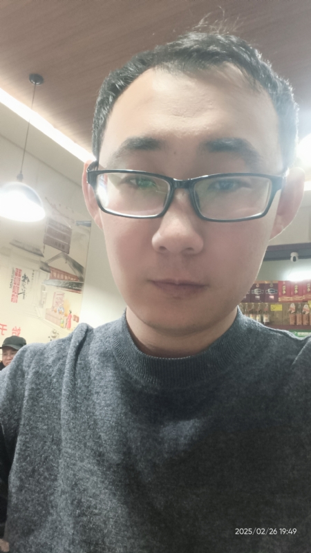 黑黑一笑的第一张照片--襄阳相亲服务中心