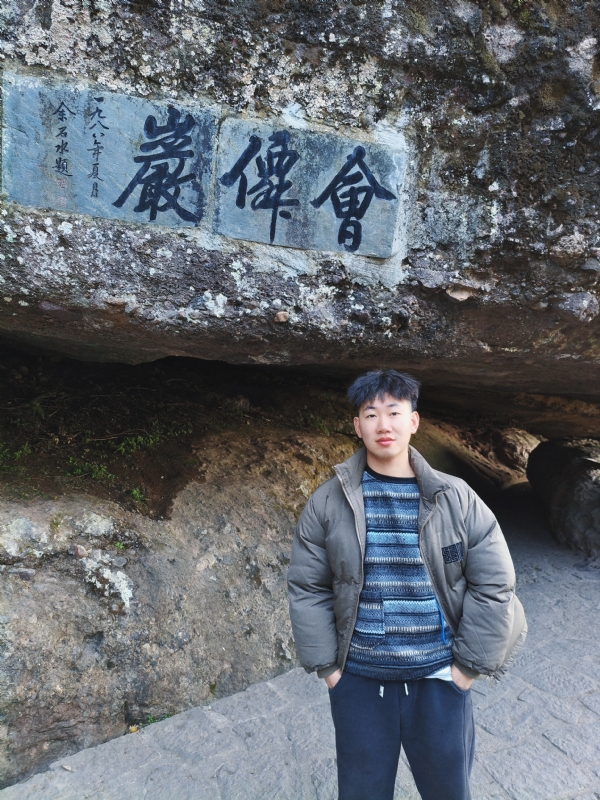 帅邓拖网速的第二张照片--襄阳相亲服务中心