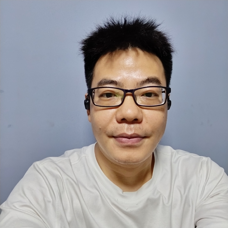 八月的星光的第一张照片--襄阳相亲服务中心