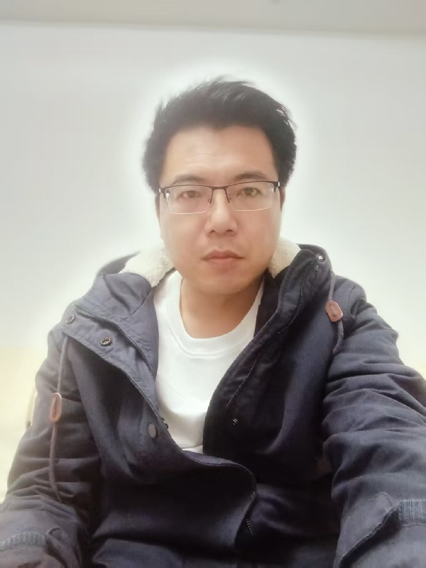 大哥哥的第一张照片--襄阳相亲服务中心