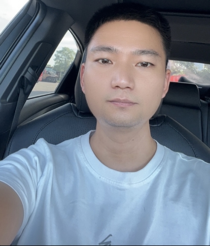 小江的第八张照片--襄阳相亲服务中心