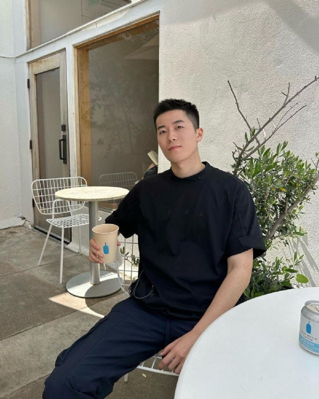 VV的第二张照片--襄阳相亲服务中心